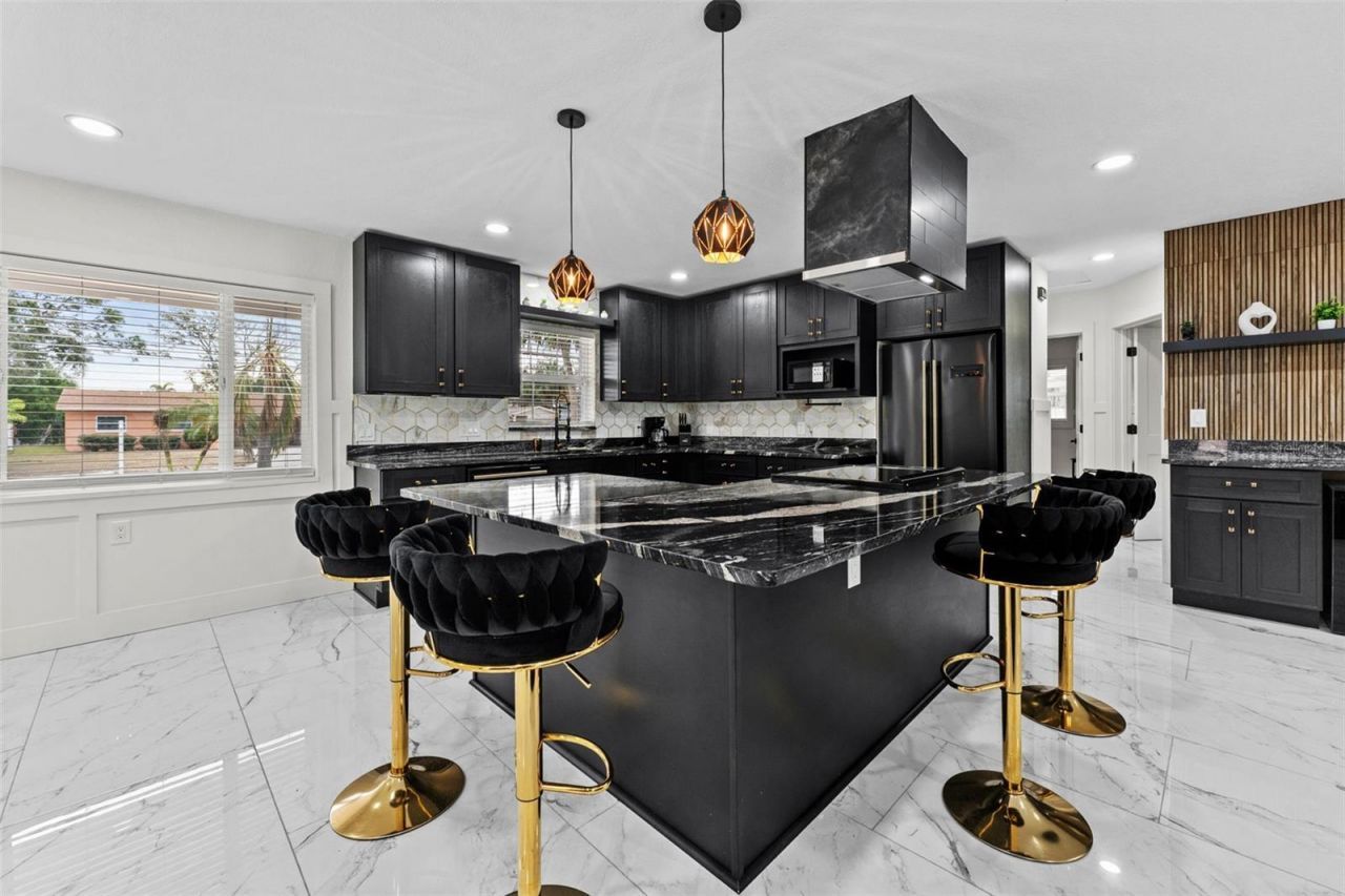 4440 Huntington Street Ne, Saint Petersburg, FL 33703 Photo