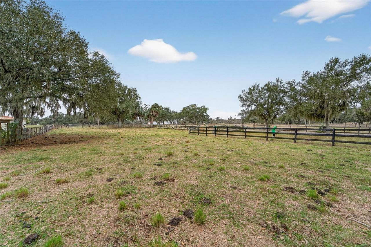 2181 E Trapnell Road, Plant City, FL 33566 Photo