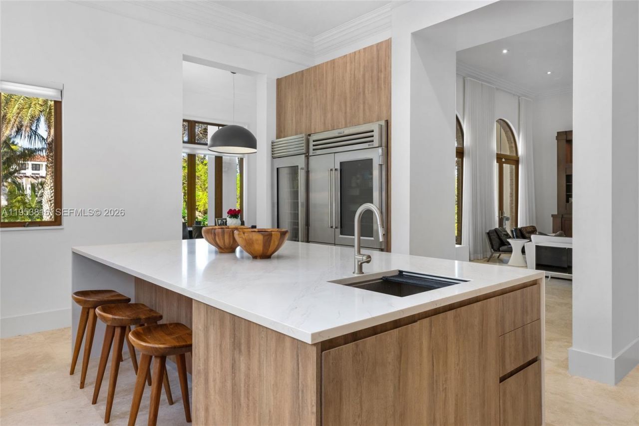 221 Casuarina Concourse, Coral Gables, FL 33143 Photo