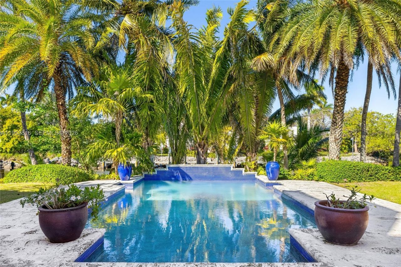 221 Casuarina Concourse, Coral Gables, FL 33143 Photo