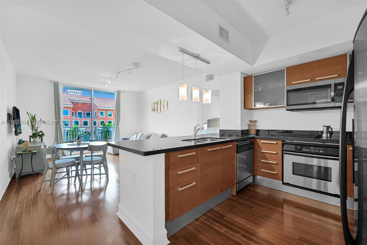 2030 S Douglas Rd, Unit 703, Coral Gables, FL 33134 Photo