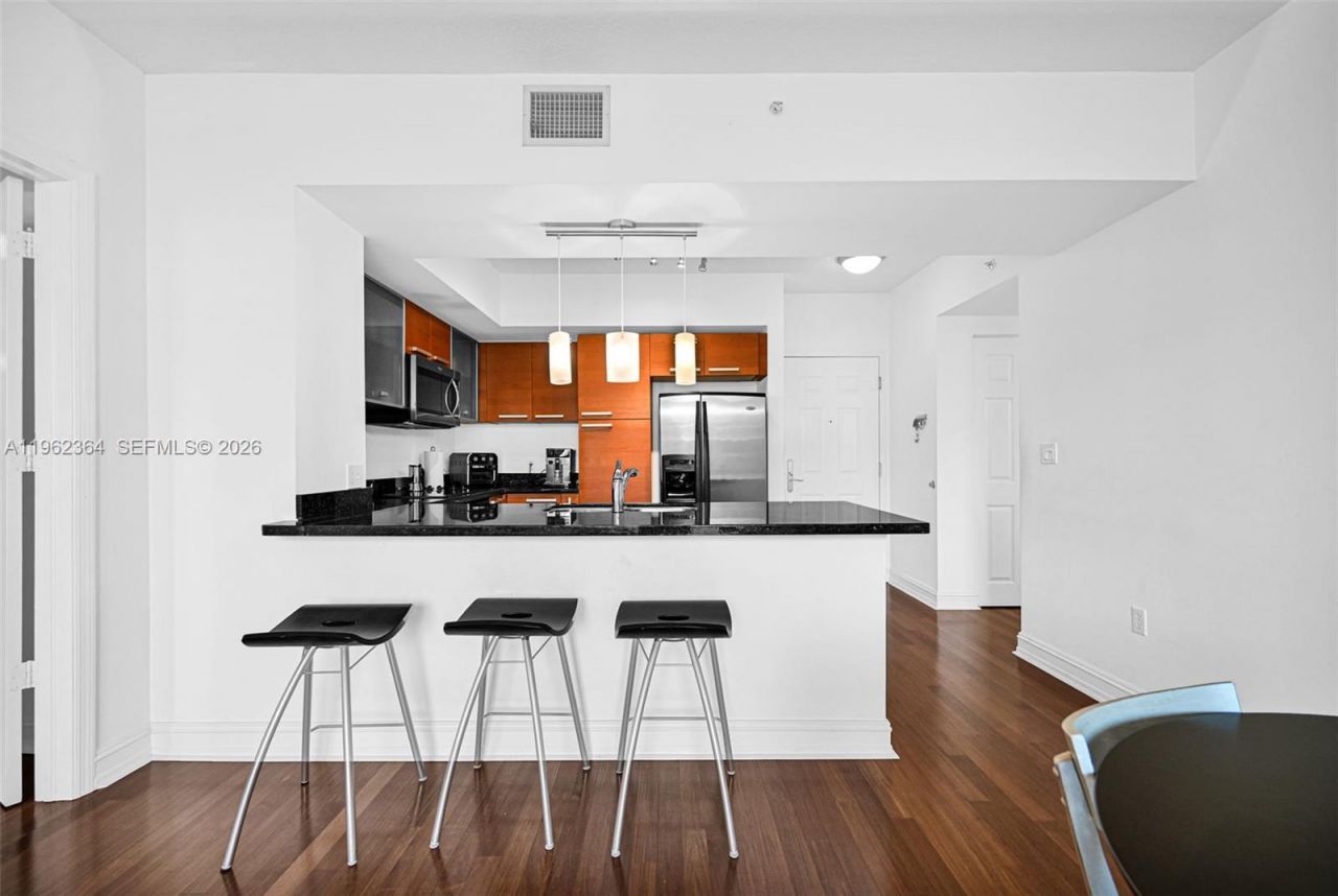 2030 S Douglas Rd, Unit 703, Coral Gables, FL 33134 Photo