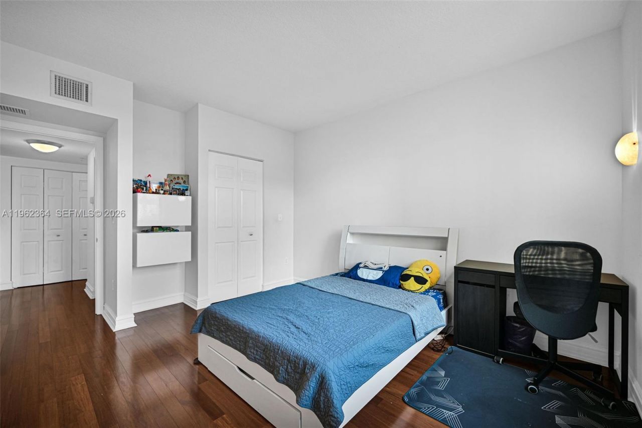 2030 S Douglas Rd, Unit 703, Coral Gables, FL 33134 Photo