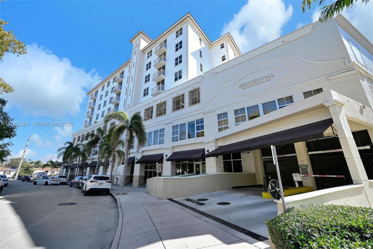 2030 S Douglas Rd, Unit 703, Coral Gables, FL 33134 Photo