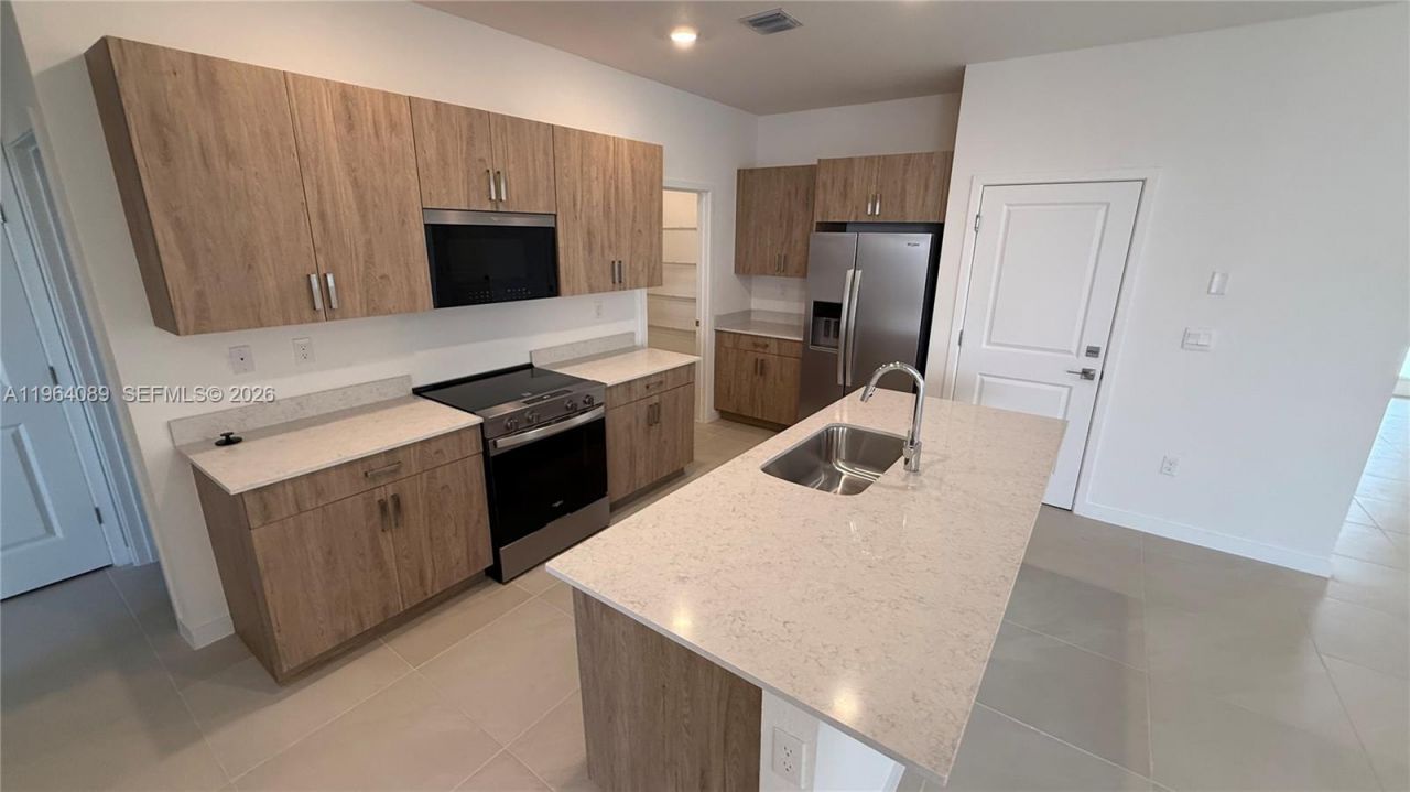 1535 SE 7th Ct , Unit 1535, Homestead, FL 33033 Photo