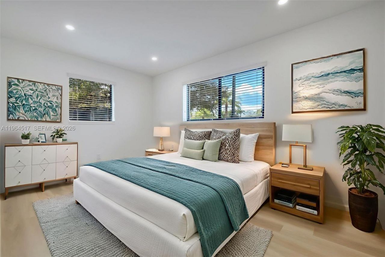 17887 78th Pl, Hialeah, FL 33015 Photo