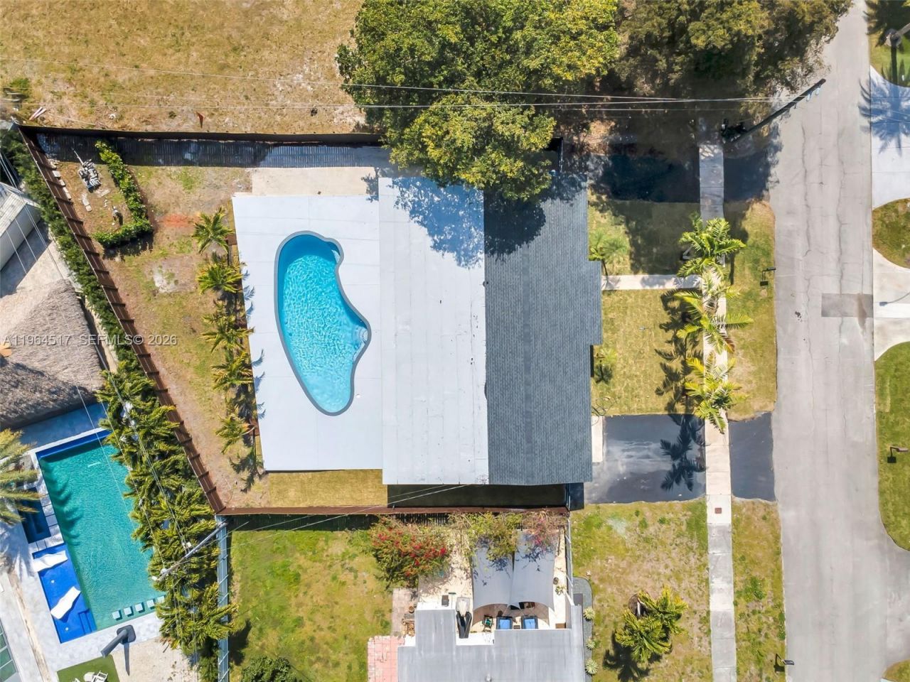 17887 78th Pl, Hialeah, FL 33015 Photo