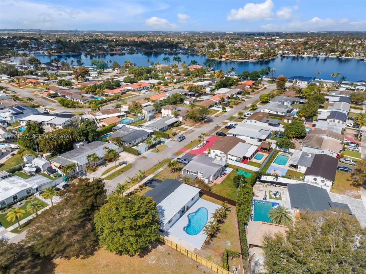 17887 78th Pl, Hialeah, FL 33015 Photo