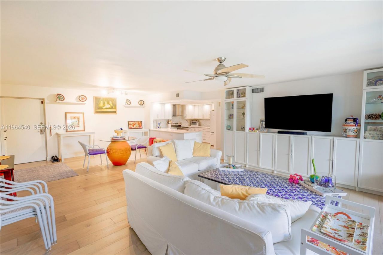 4201 N Ocean Dr , Unit 304, Hollywood, FL 33019 Photo