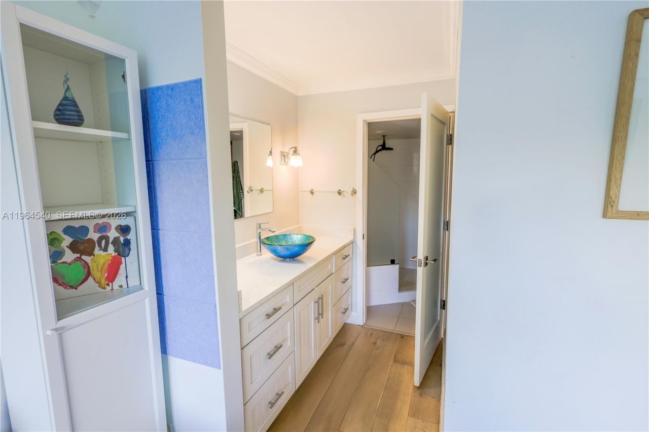 4201 N Ocean Dr , Unit 304, Hollywood, FL 33019 Photo