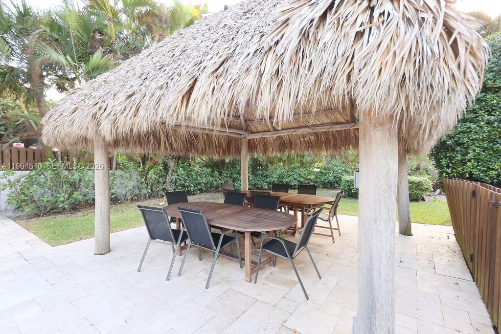 4201 N Ocean Dr , Unit 304, Hollywood, FL 33019 Photo