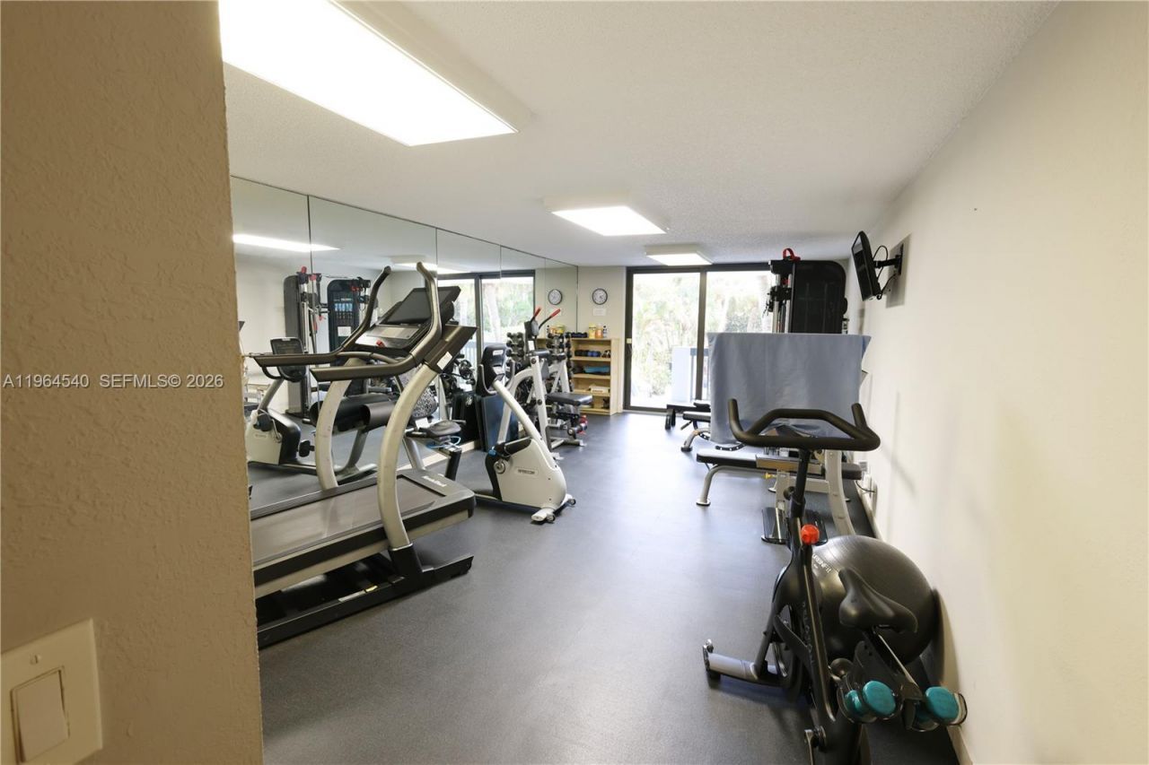 4201 N Ocean Dr , Unit 304, Hollywood, FL 33019 Photo