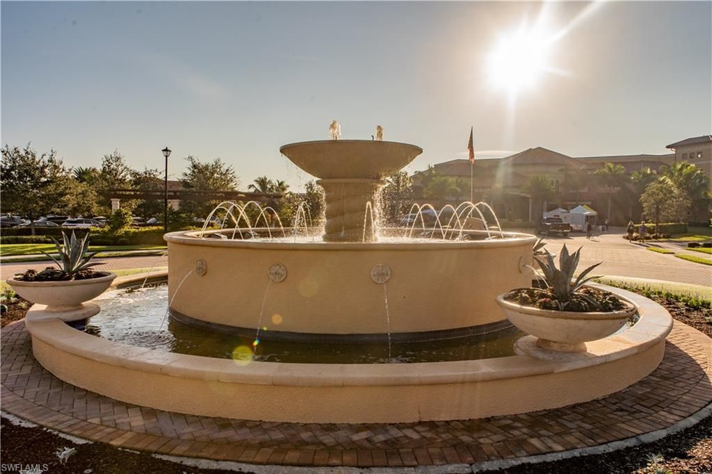 28047 Foxrock Ct, Bonita Springs, FL 34135 Photo