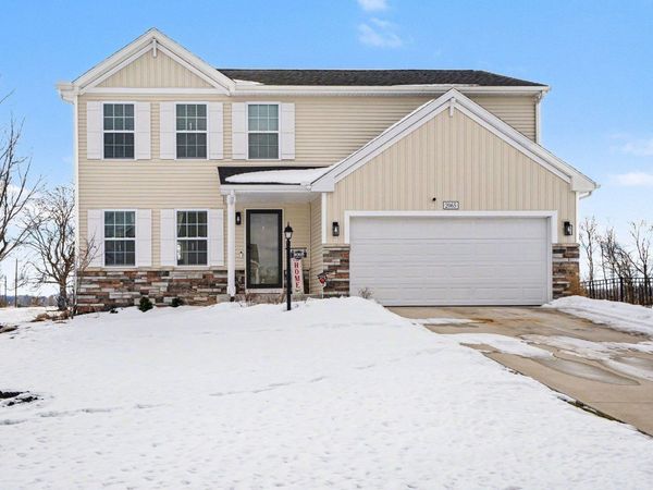 2065 Bennington Drive, Mishawaka, IN 46514