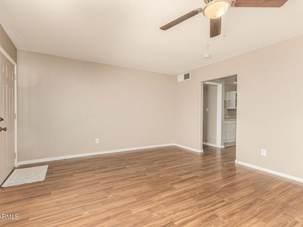 1002 E ORCHID Lane, Phoenix, AZ 85020
