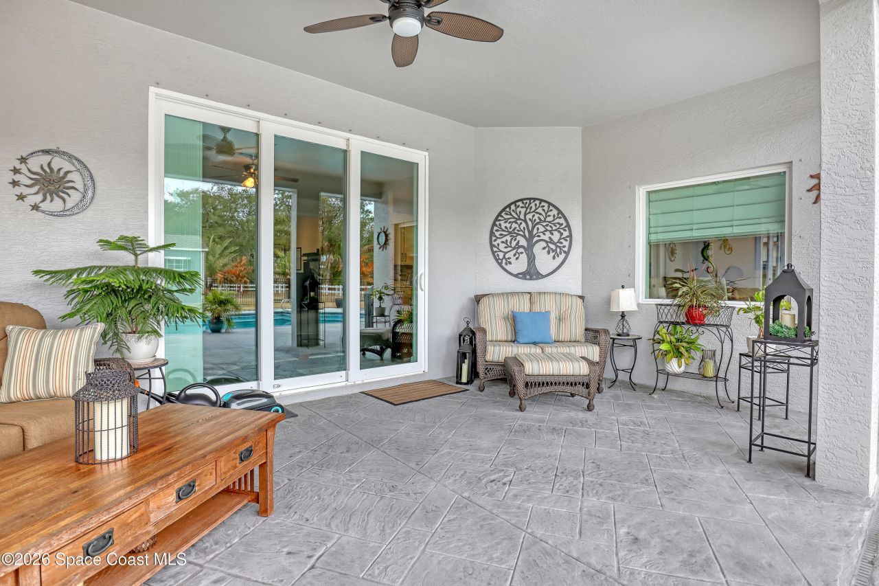 1837 Market Circle Ne, Palm Bay, FL 32905 Photo