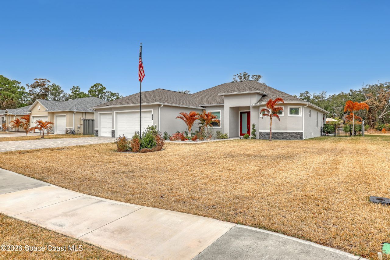 1837 Market Circle Ne, Palm Bay, FL 32905 Photo