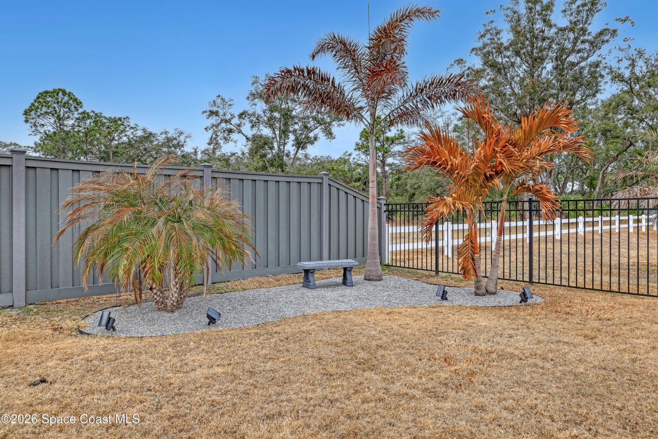 1837 Market Circle Ne, Palm Bay, FL 32905 Photo