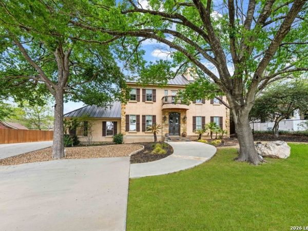 407 Burr Rd, Terrell Hills, TX 78209