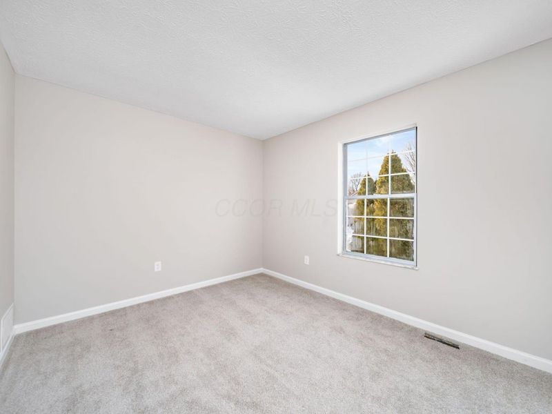 3438 High Creek Drive, Columbus, OH 43223 Photo 25