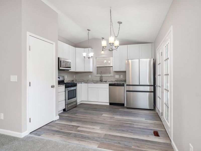 3438 High Creek Drive, Columbus, OH 43223 Photo 7