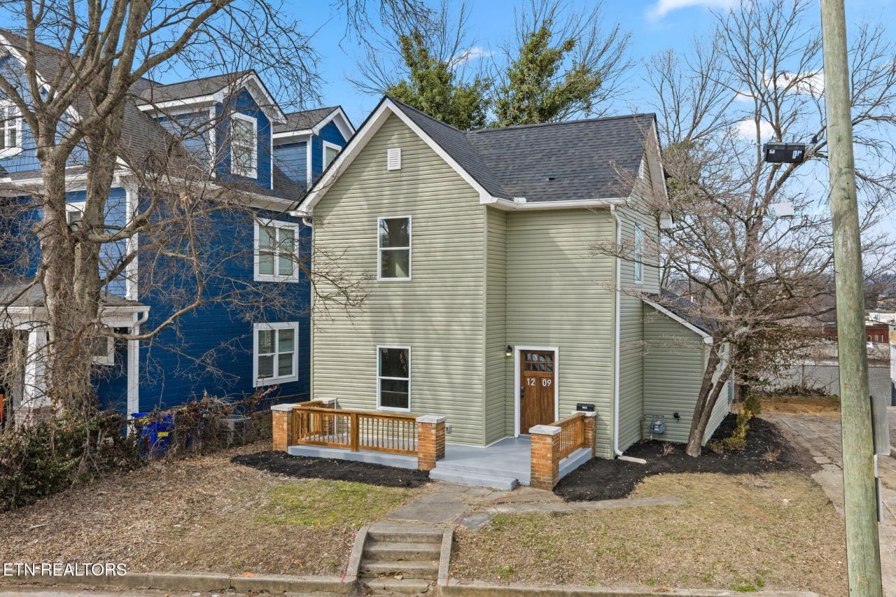 1209 Forest Ave, Knoxville, TN 37916 Main Photo