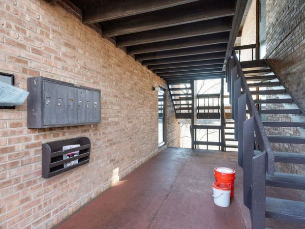 5509 E Lake Drive, Unit C, Lisle, IL 60532