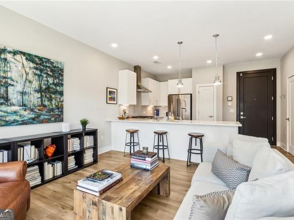 22 Airline Street NE, Unit 204, Atlanta, GA 30312