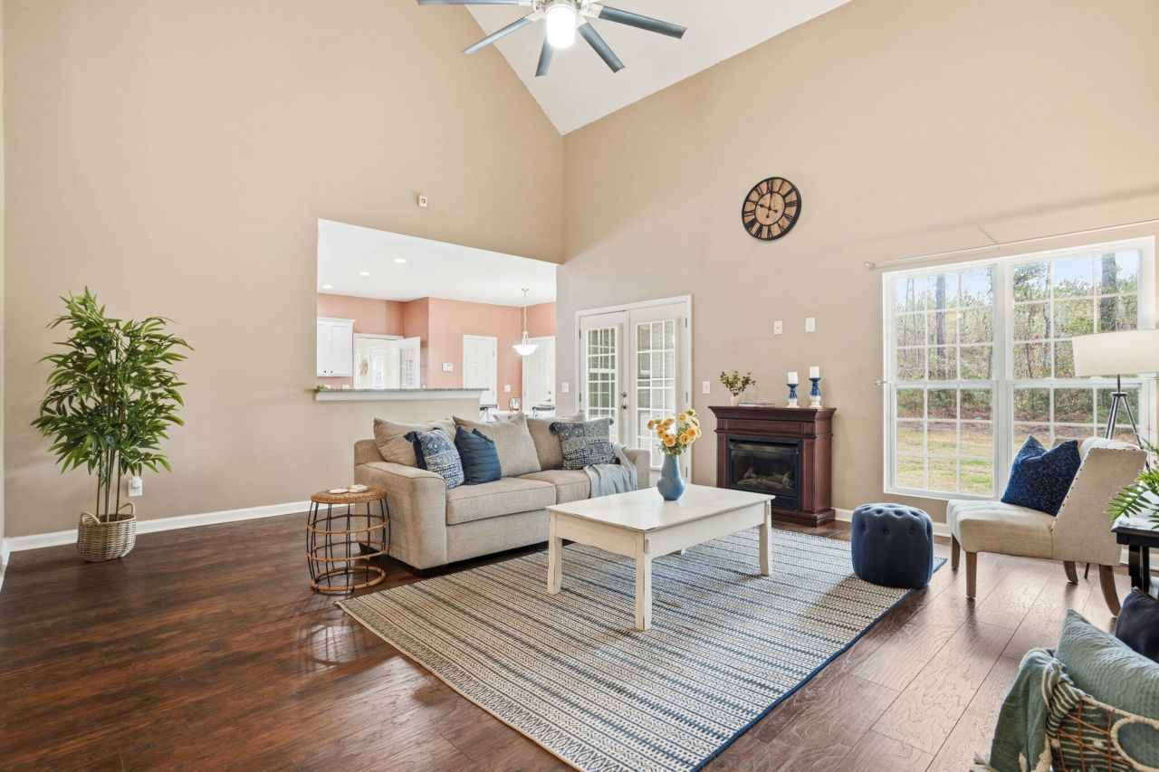 114 Autumn Creek Trail Photo 13