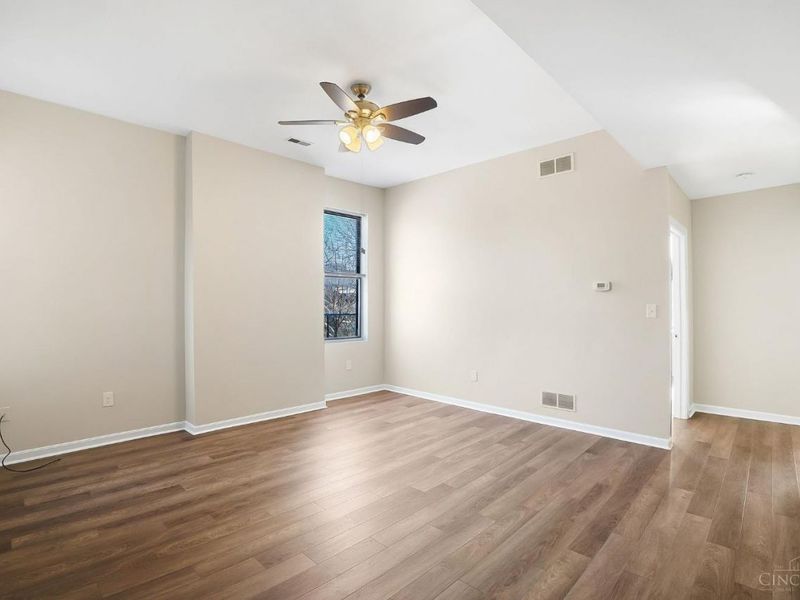 422 Clark Street, Cincinnati, OH 45203 Photo 15