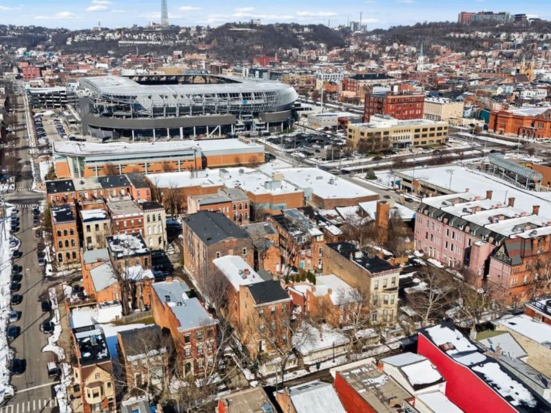 422 Clark Street, Cincinnati, OH 45203 Photo 2