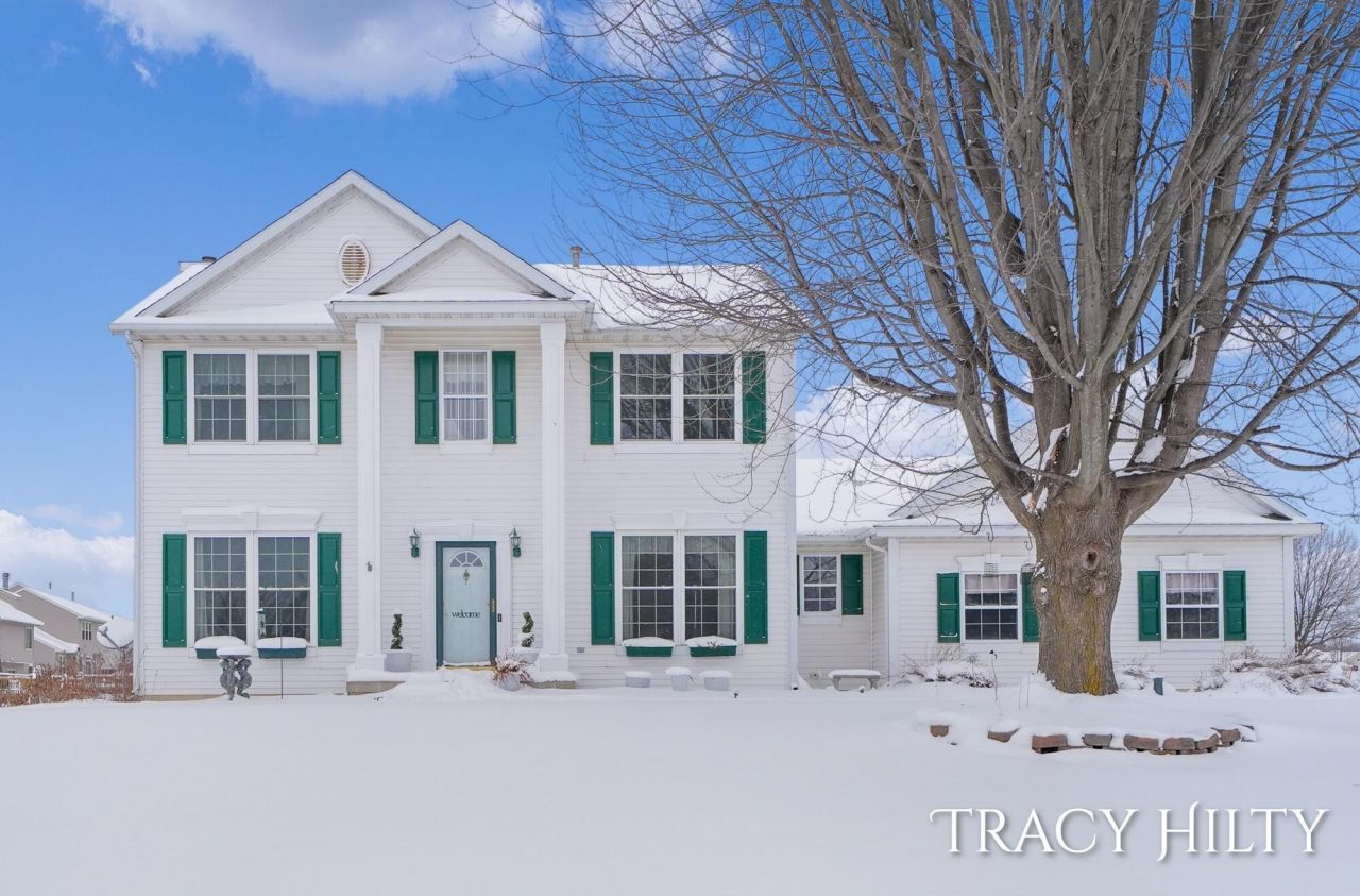6715 Crystal Downes Court Se, Caledonia, MI 49316 Main Photo