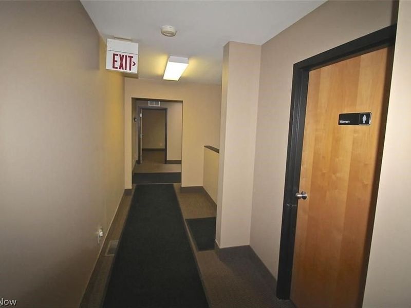 6395 Chittenden Road, Unit A1, Hudson, OH 44236 Photo 14