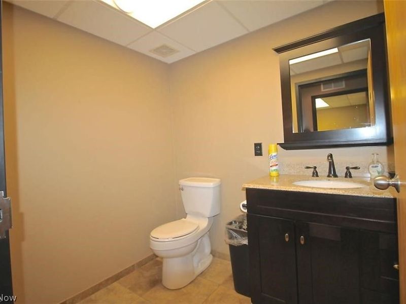 6395 Chittenden Road, Unit A1, Hudson, OH 44236 Photo 17