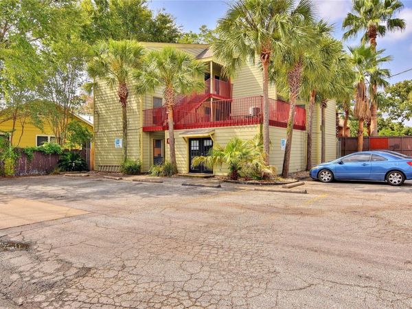 105 E 38th ST, Unit 303, Austin, TX 78705