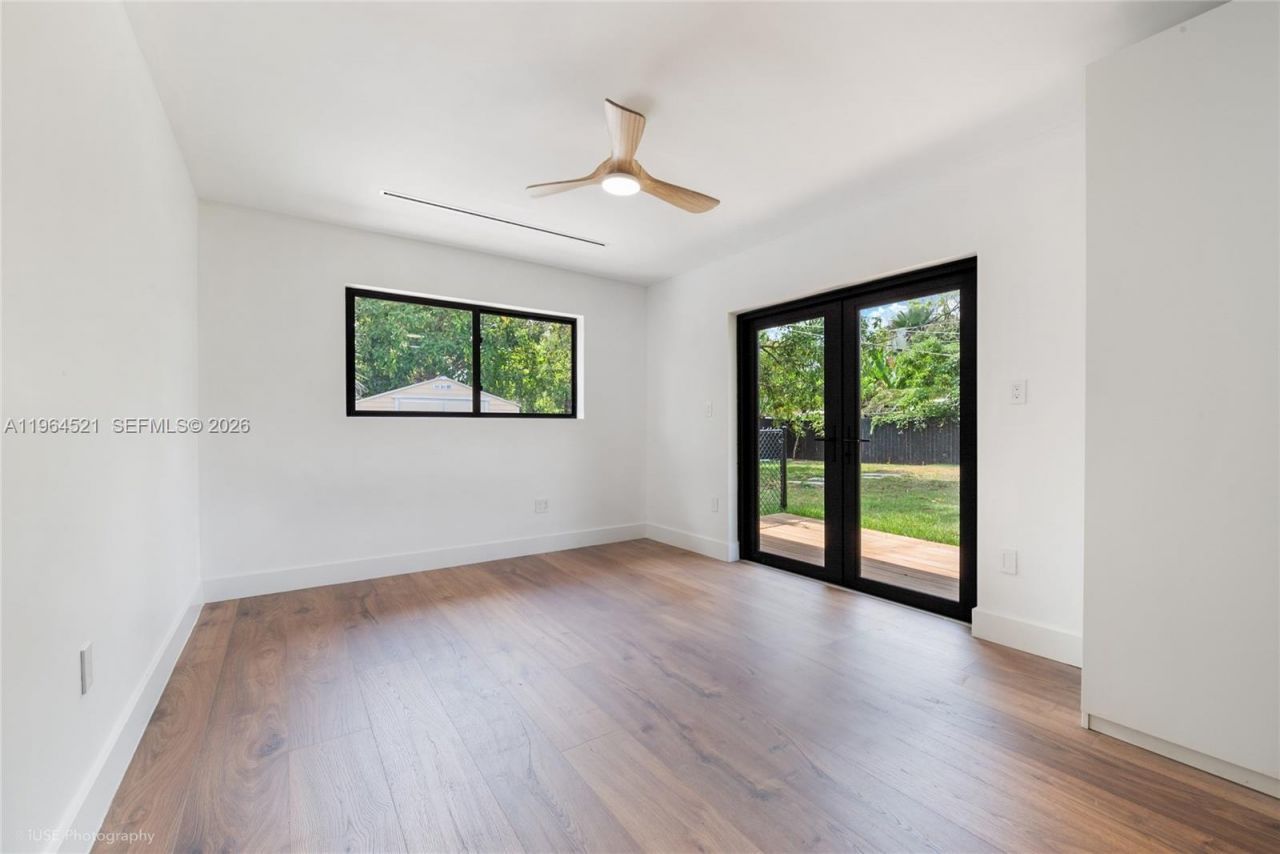 8270 SW 130th St, Pinecrest, FL 33156 Photo