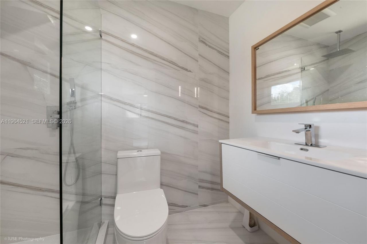 8270 SW 130th St, Pinecrest, FL 33156 Photo