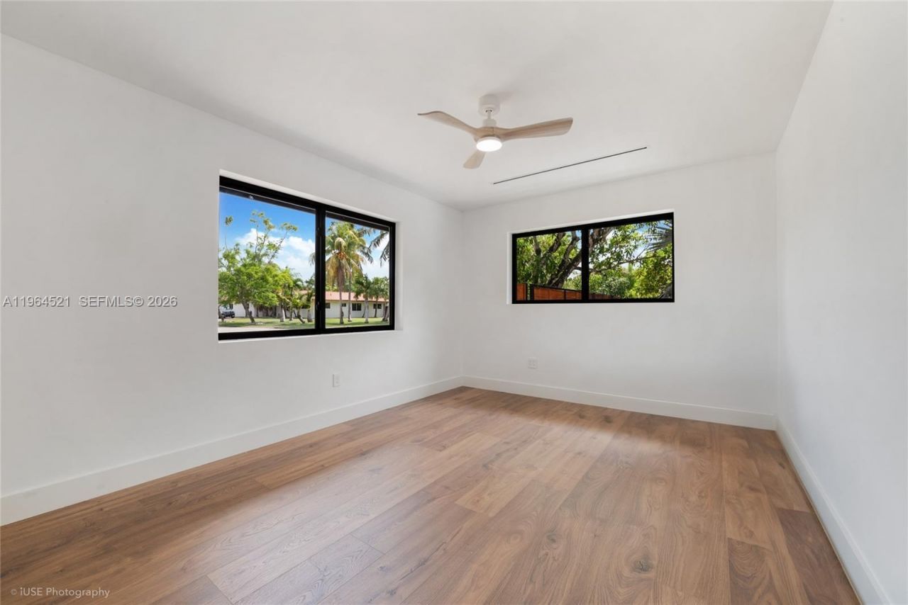 8270 SW 130th St, Pinecrest, FL 33156 Photo