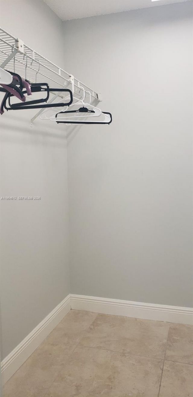 9835 SW 56th St , Miami, FL 33165 Photo