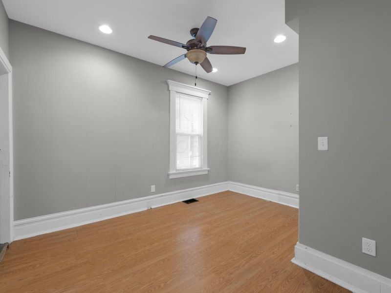 102 W Tompkins Street, Columbus, OH 43202 Photo 26