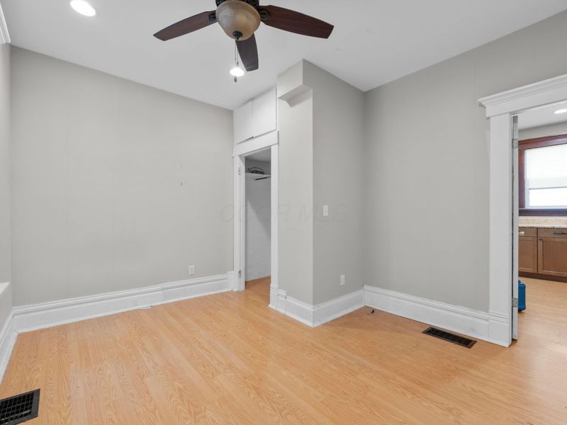 102 W Tompkins Street, Columbus, OH 43202 Photo 27