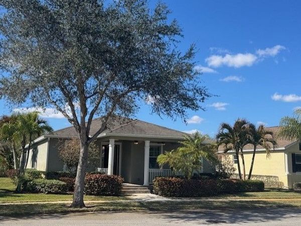 1450 Caddy Court, Vero Beach, FL 32966