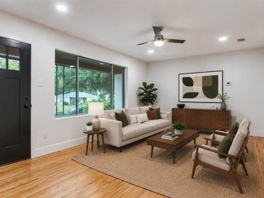 133 Mcgee Drive, Fort Worth, TX 76114