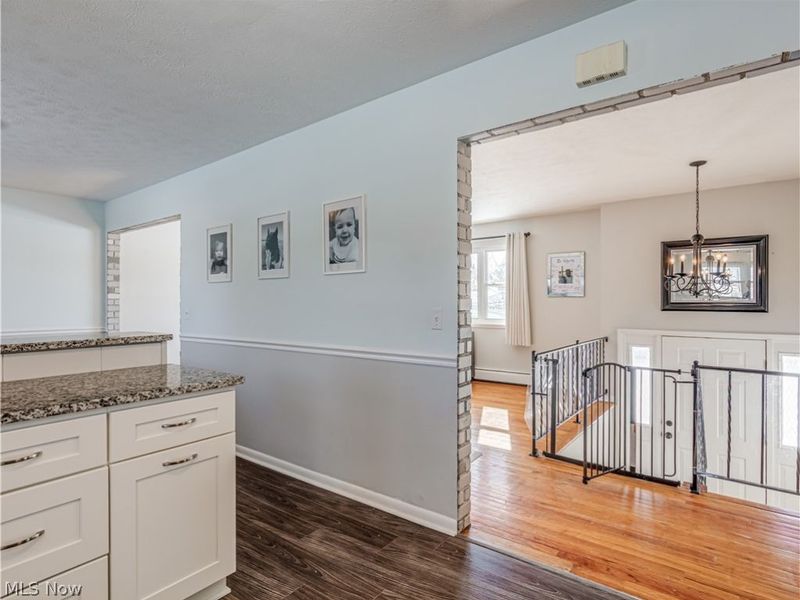 3327 Valley Forge Drive, Brunswick, OH 44212 Photo 12