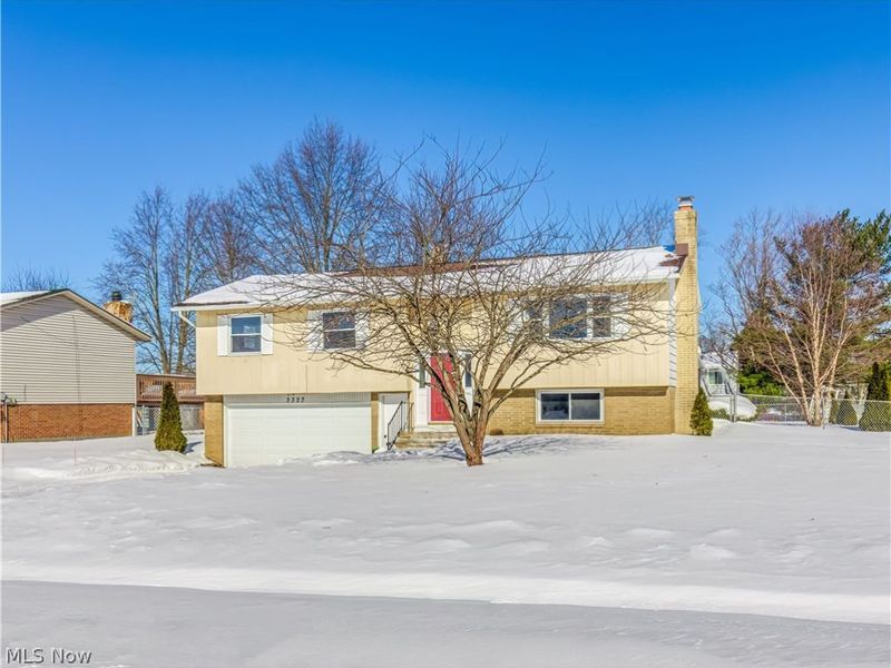 3327 Valley Forge Drive, Brunswick, OH 44212 Photo 2