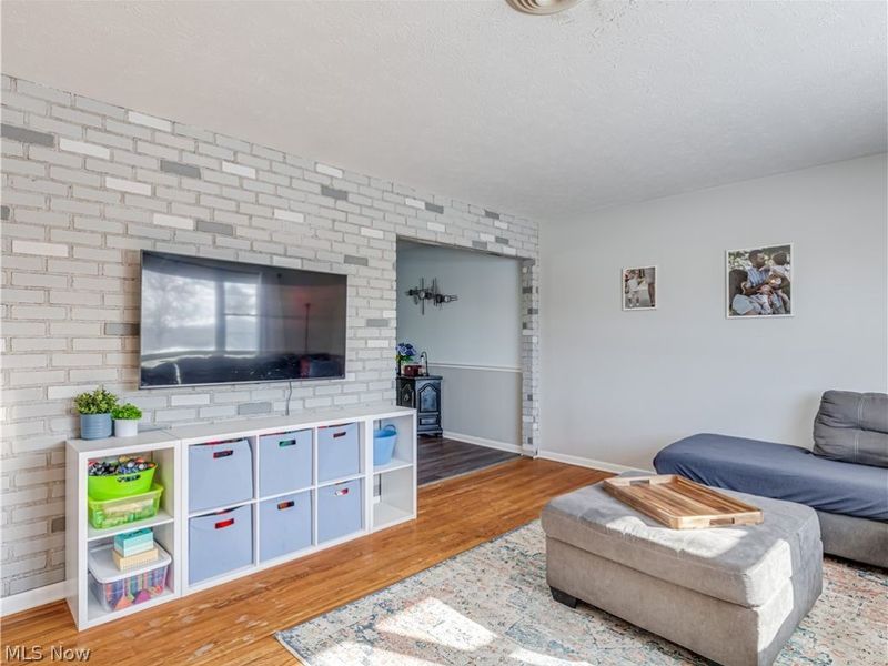 3327 Valley Forge Drive, Brunswick, OH 44212 Photo 7