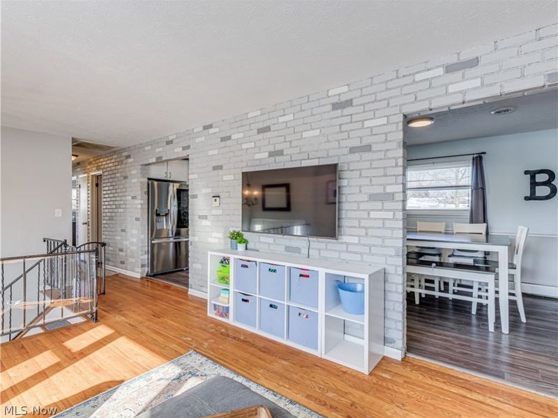 3327 Valley Forge Drive, Brunswick, OH 44212 Photo 8