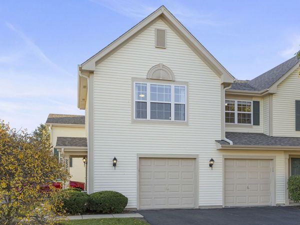 2513 Dickens Drive, Aurora, IL 60503