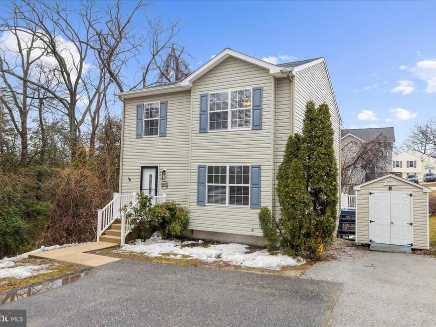 813 201st Street, Pasadena, MD 21122 Main Photo