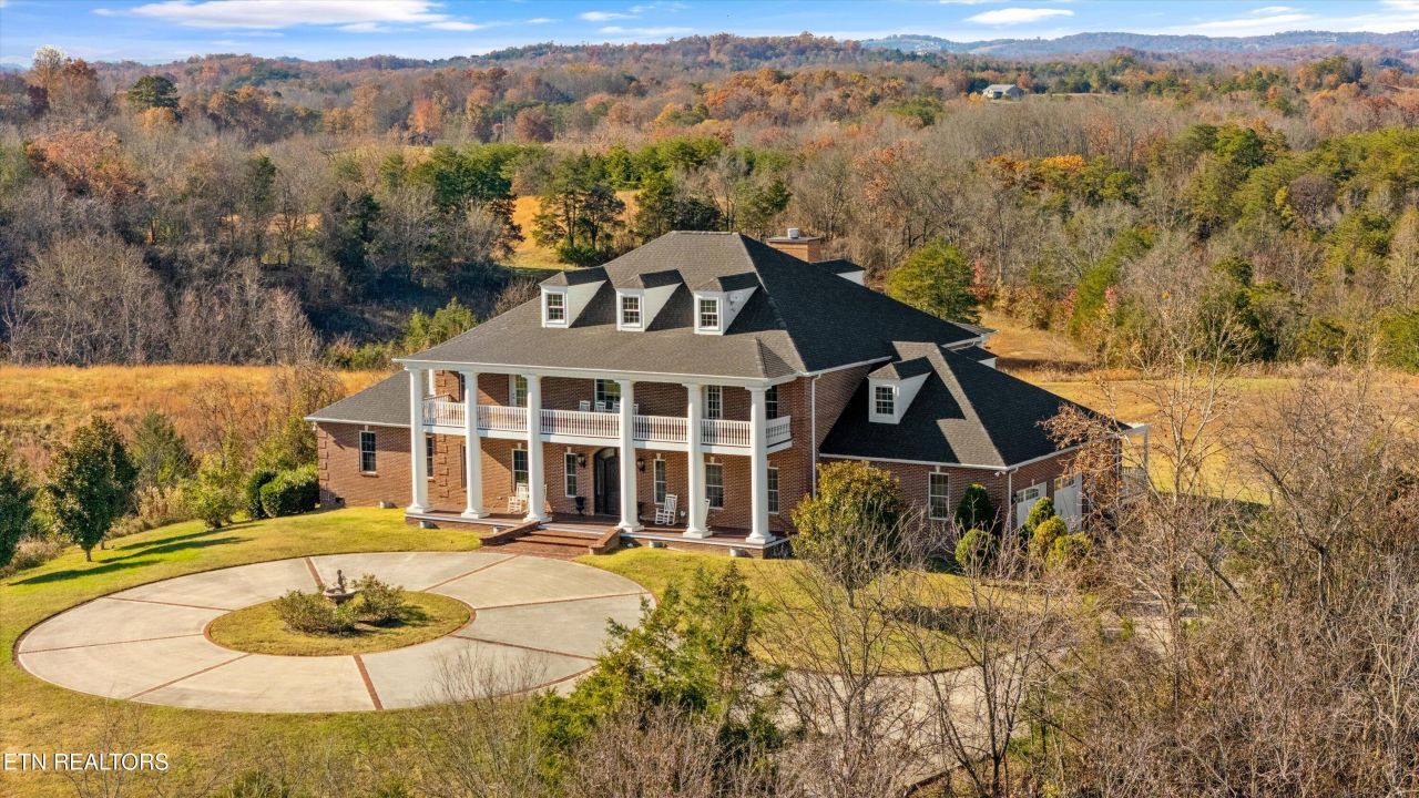 3050 Sims Rd, Sevierville, TN 37876 Main Photo